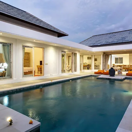 Wonderful 4Br Villa In Seminyak Exterior photo