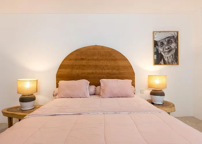 Wonderful 4Br Villa In Seminyak