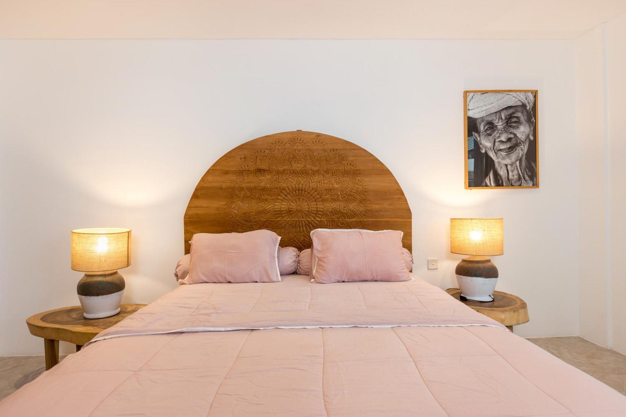 Wonderful 4br In Villa Seminyak (Bali)