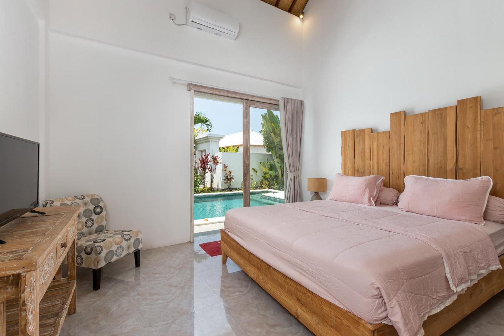 Wonderful 4br In Villa *
