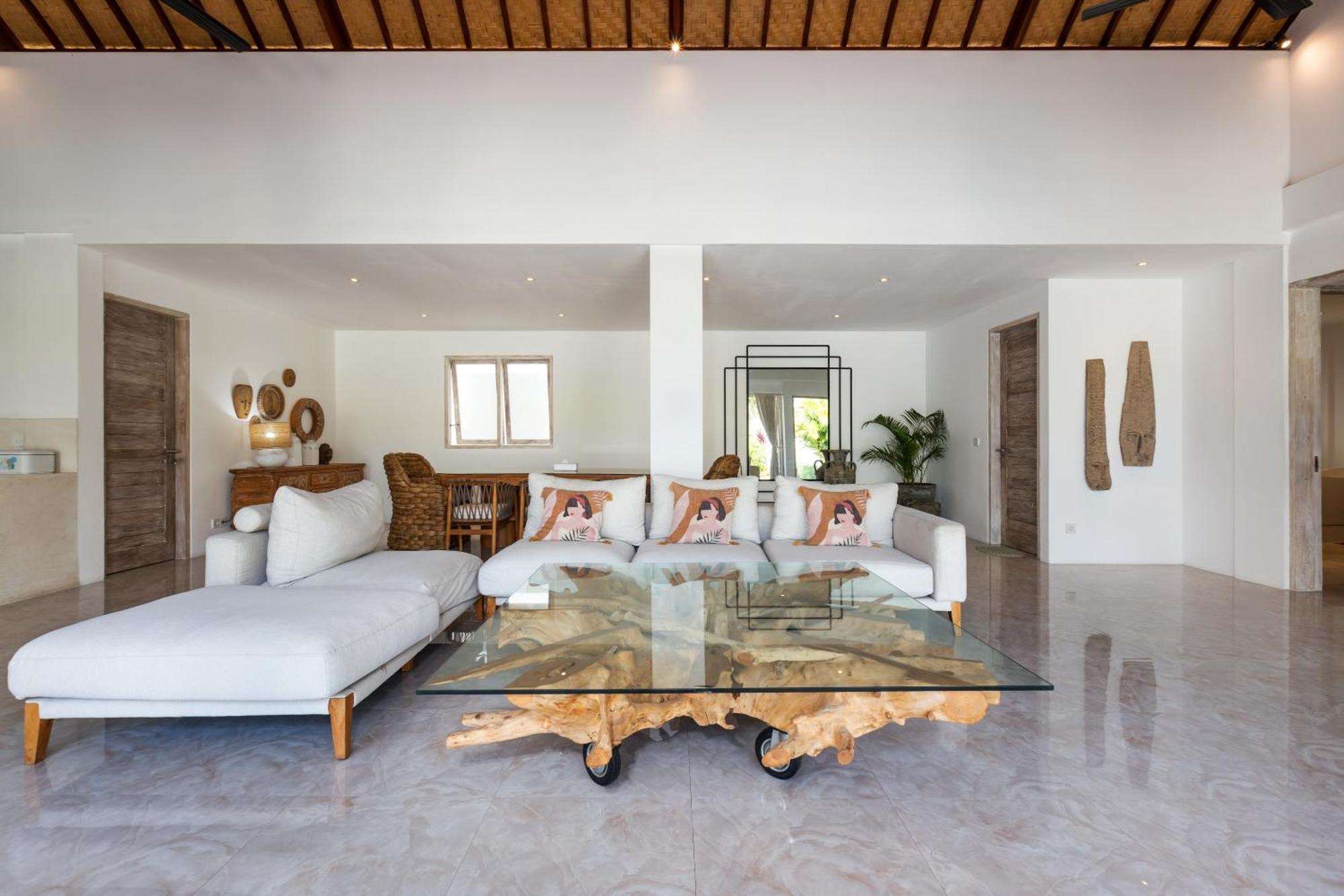 Wonderful 4br In Seminyak (Bali)
