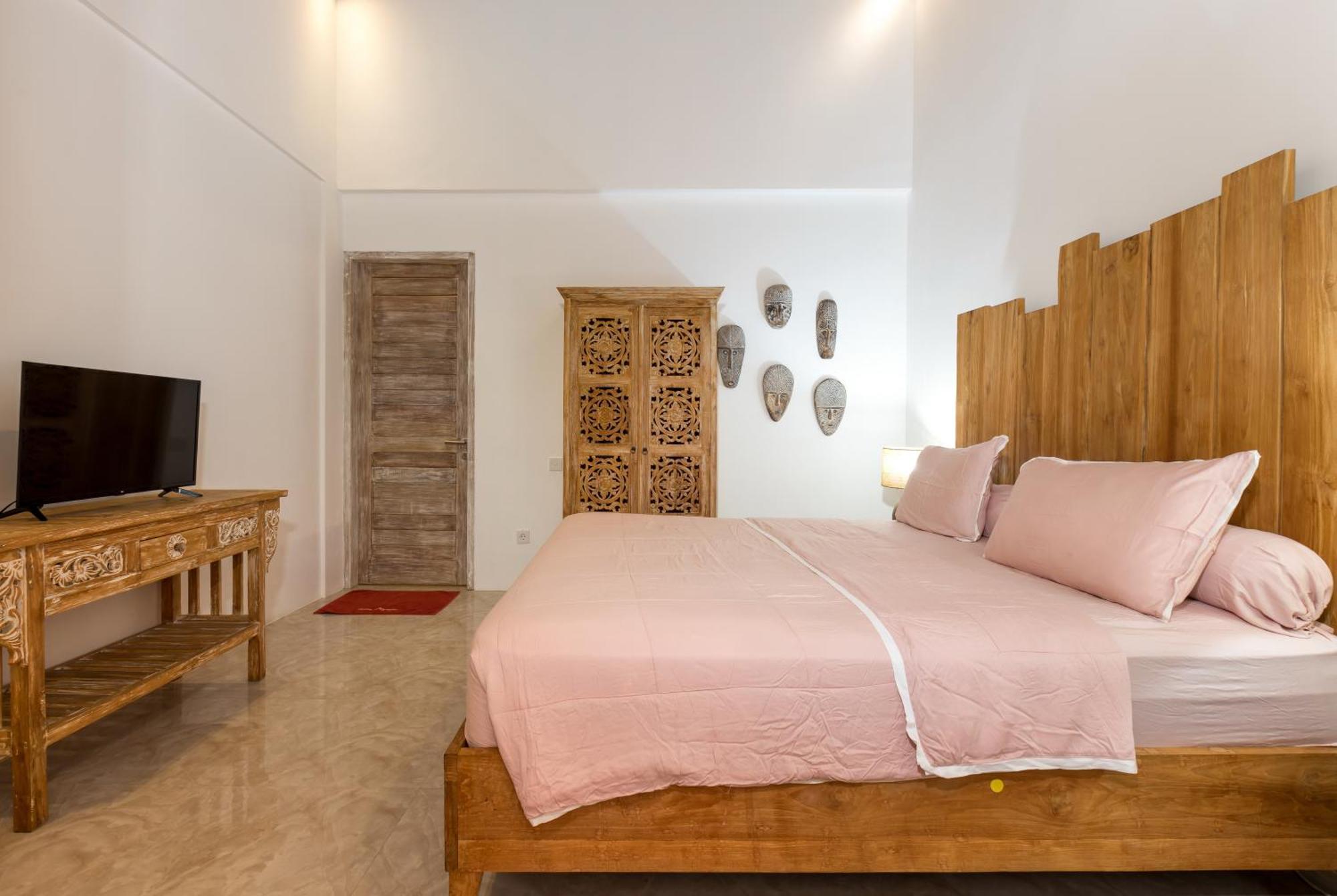 Wonderful 4br In Villa *