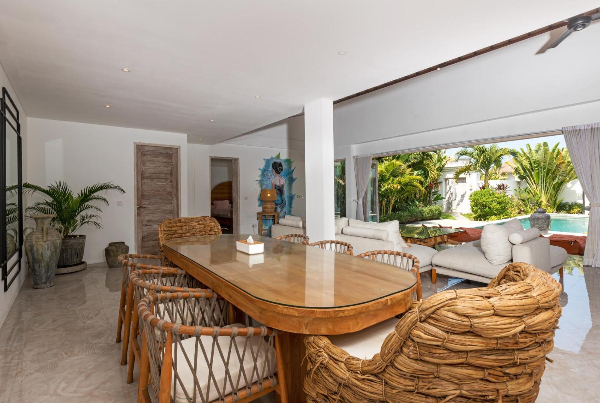 Villa Wonderful 4br In Seminyak (Bali)