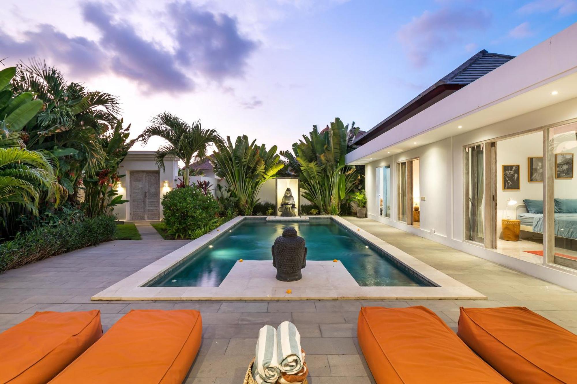 Wonderful 4br In Villa